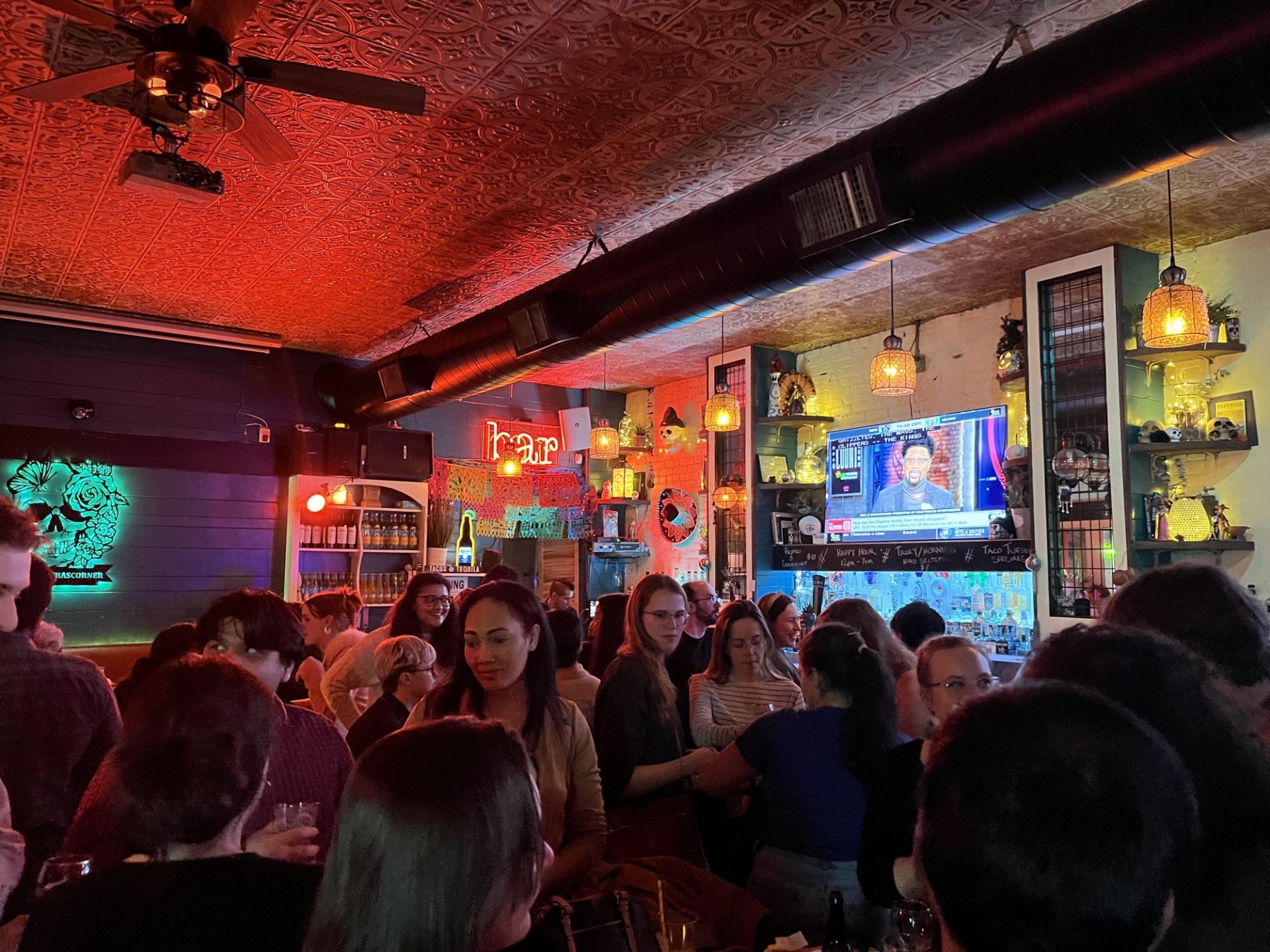 happy-hour-march-2023